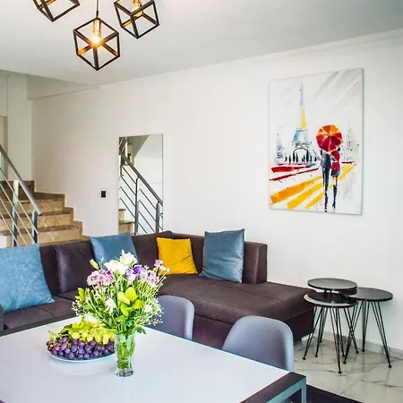 Forest Park Apartment